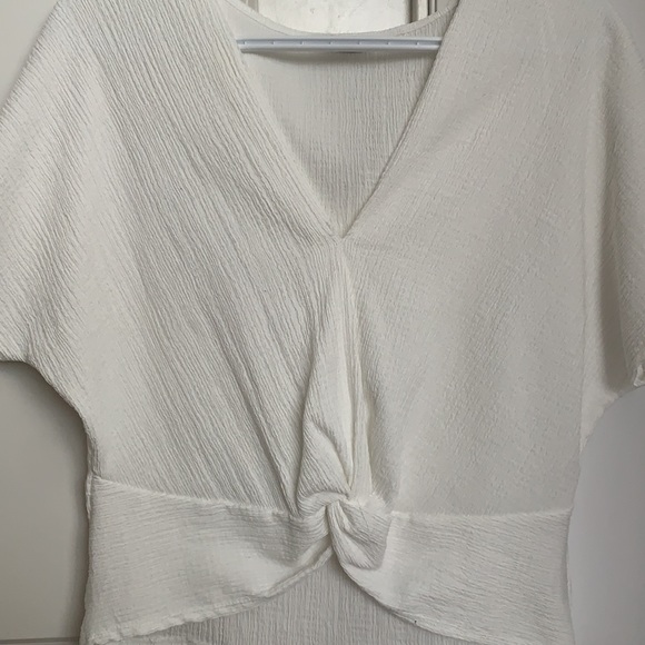 White Textured Zara Top - Picture 3 of 4